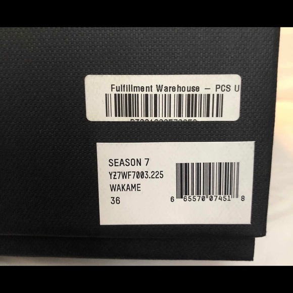 YEEZY DESERT BOOT - Picture 3 of 3